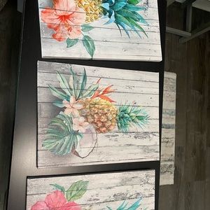 Pineapple canvas wall art